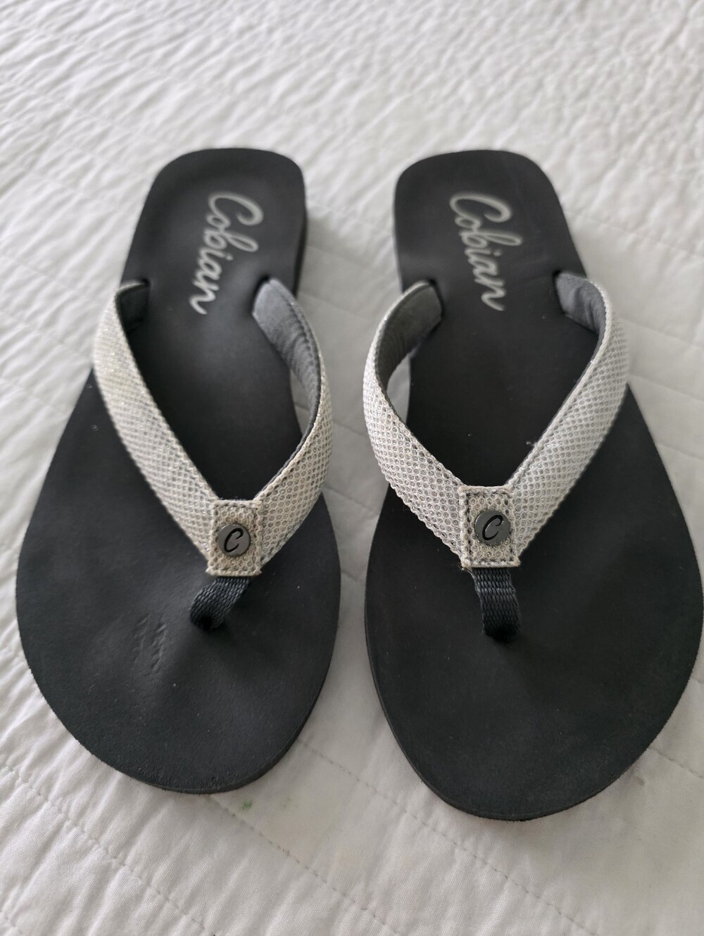 Cobian Prov 3:5-6 Women’s Black Flip Flop Sandals with Cream Sparkle Straps - Picture 8 of 12